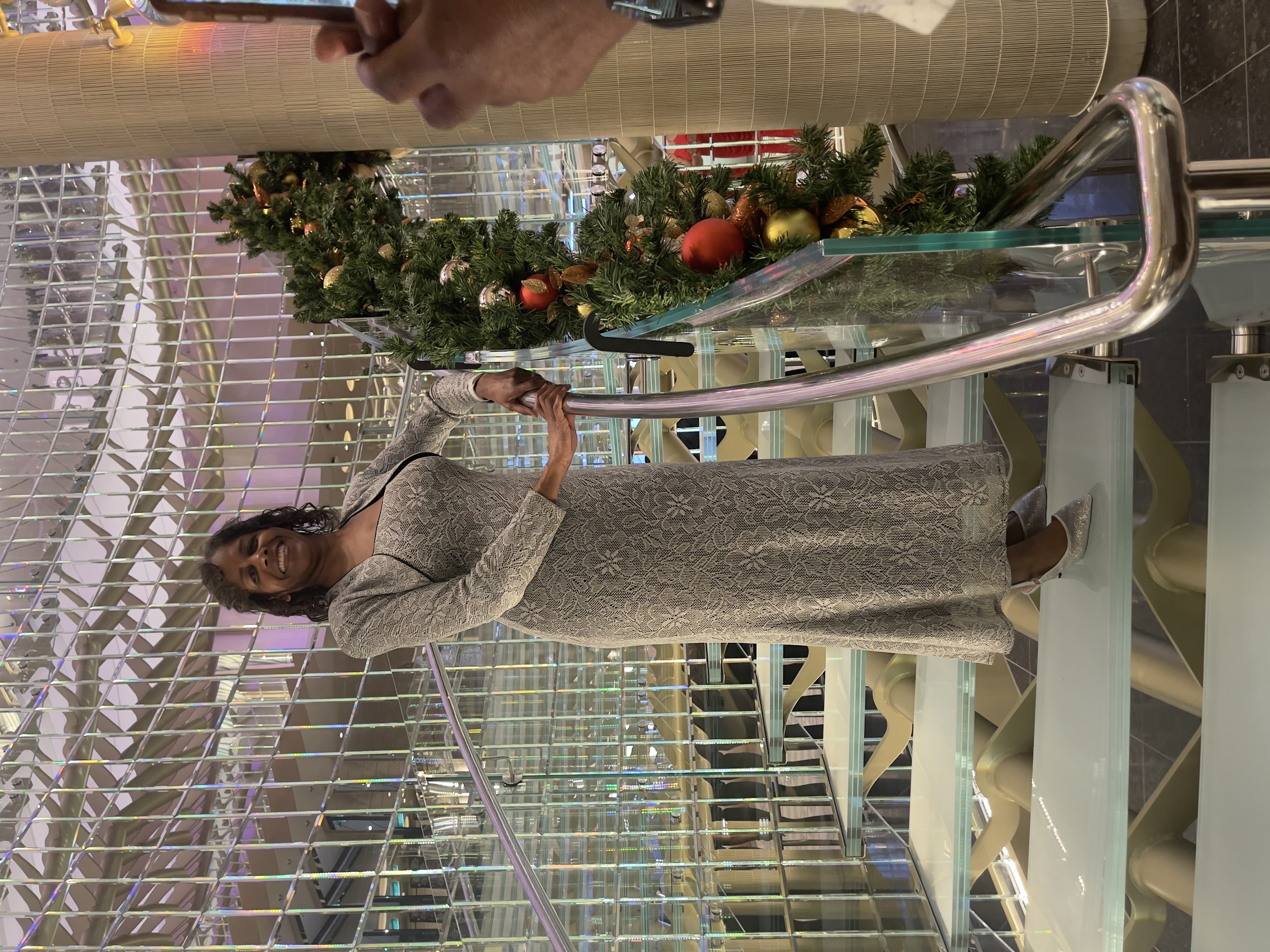 Cruise Brothers Travel Agent Linda Robinson